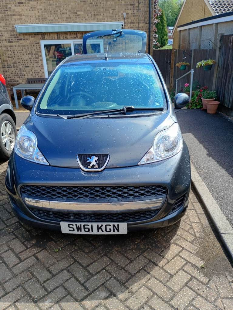 Peugeot, 107, Hatchback, 2012, Manual, 998 (cc), 5 doors 
