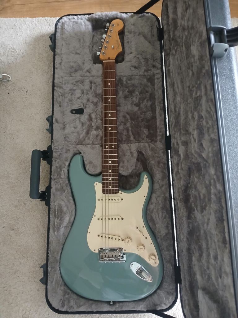 Fender American Professional Stratocaster – Sonic Gray – 2017
