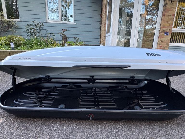 Thule Motion 800/XL roof box