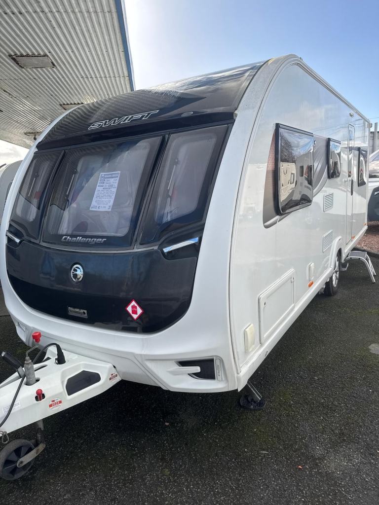 Swift Challenger 590, Yr.2018,Fixed Bunks