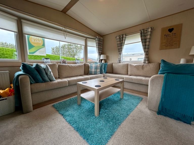 Static caravan for sale - 525pm - Useable 11.5 months per year