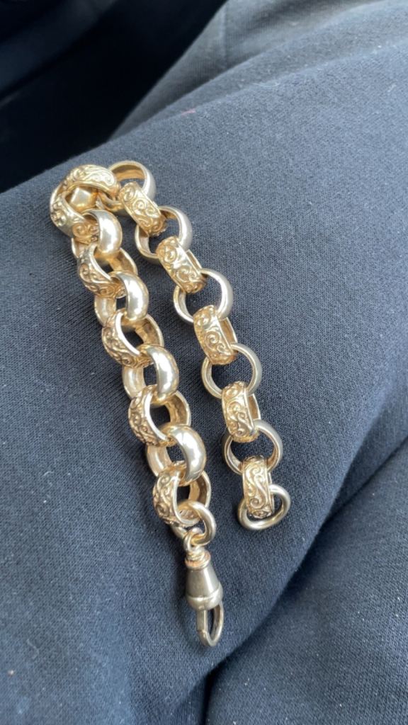 9ct gold chunky belcher bracelet 62.6g