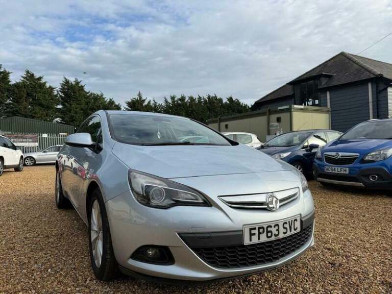 2013 Vauxhall Astra GTC 1.4T 16V SRi Euro 5 (s/s) 3dr HATCHBACK Petrol Manual