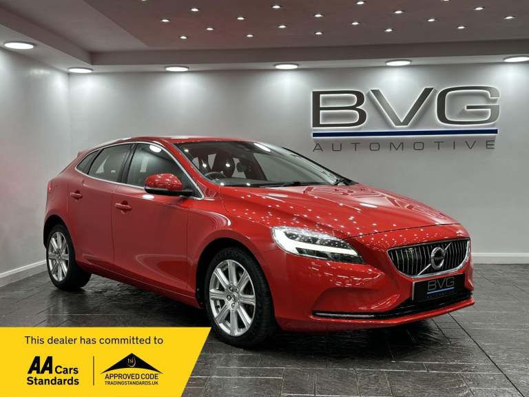 2016 Volvo V40 2.0 D3 Inscription Auto Euro 6 (s/s) 5dr HATCHBACK Diesel Automatic