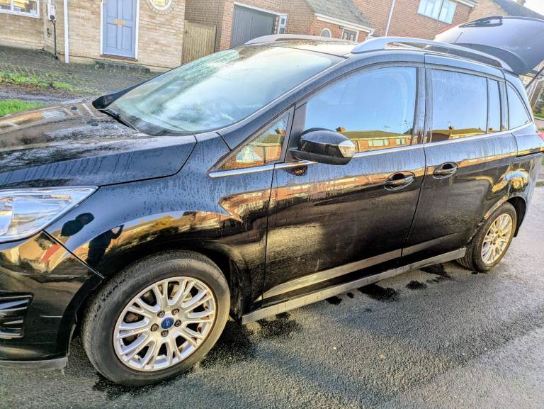 Spacious 7-seater - Ford, GRAND C-MAX, MPV, 2011, Manual/Petrol