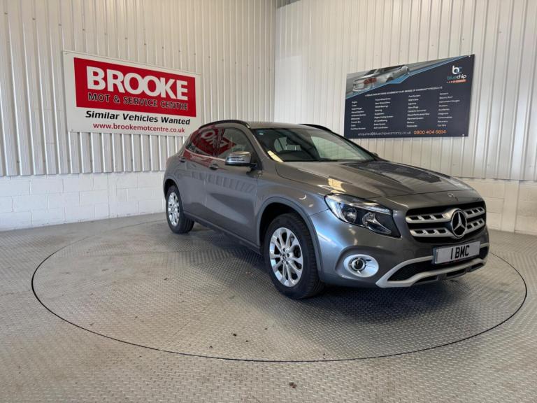 Mercedes-Benz GLA 2.1 GLA200d SE SUV 5dr Diesel 7G-DCT Euro 6 (s/s) (136 ps) Diesel Automatic