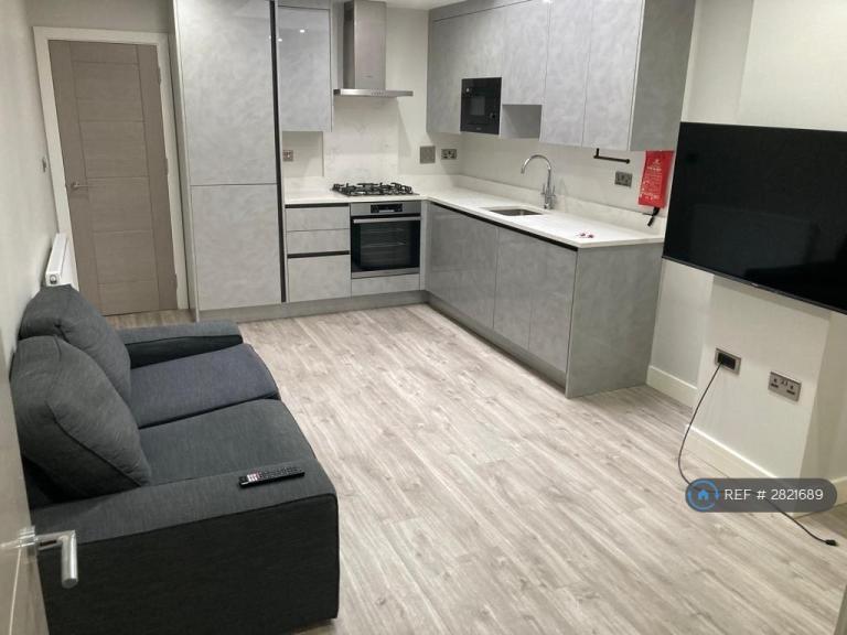 1 bedroom flat in Oxford Road, Reading, RG1 (1 bed) (#2821689)