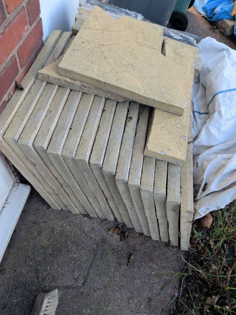 FREE 500+ Cotswold Bricks & 15+ Paving Slabs – Collection Only (Must Take All)