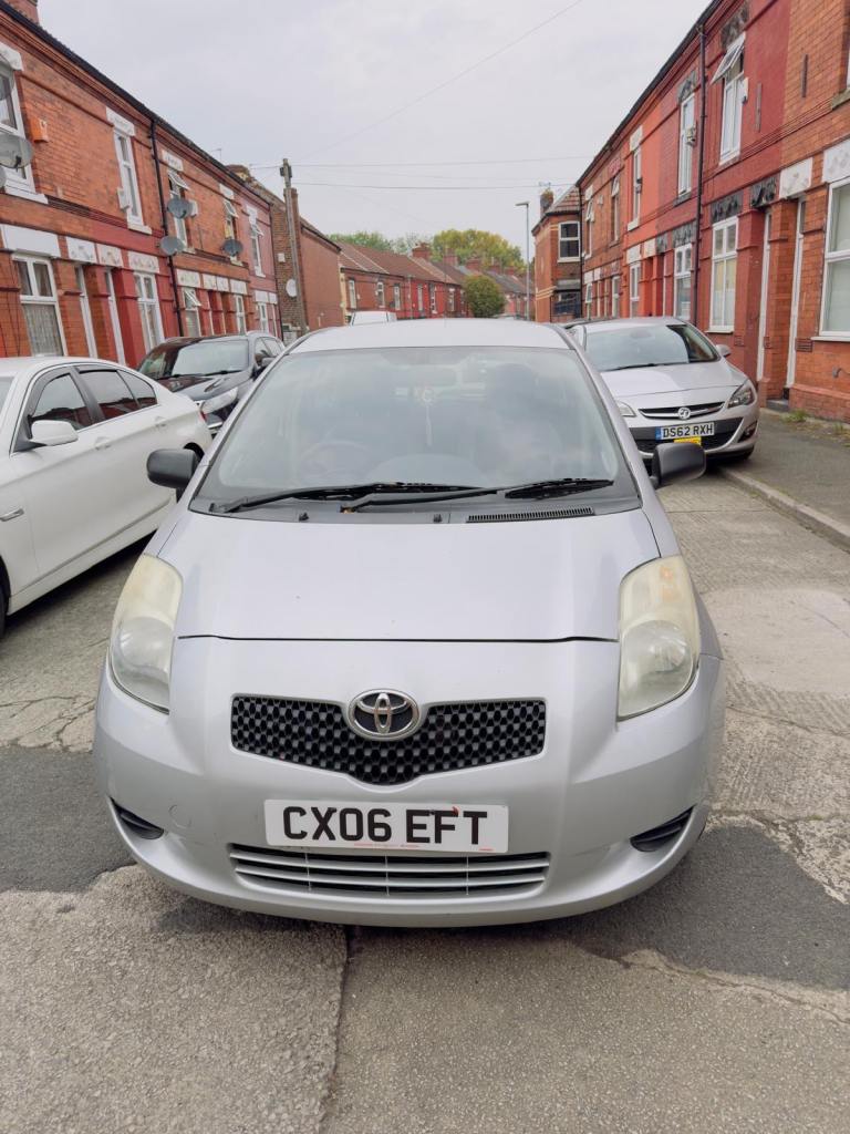 Toyota, YARIS, Hatchback, 2006, Manual, 998 (cc), 5 doors