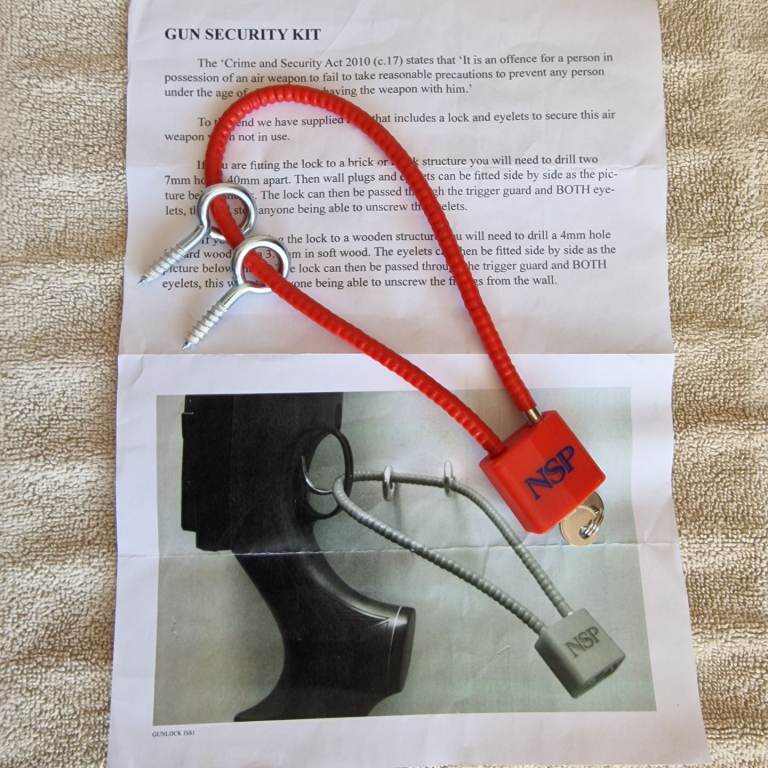 NSP gun security kit, lock with 2 eyelets & keys