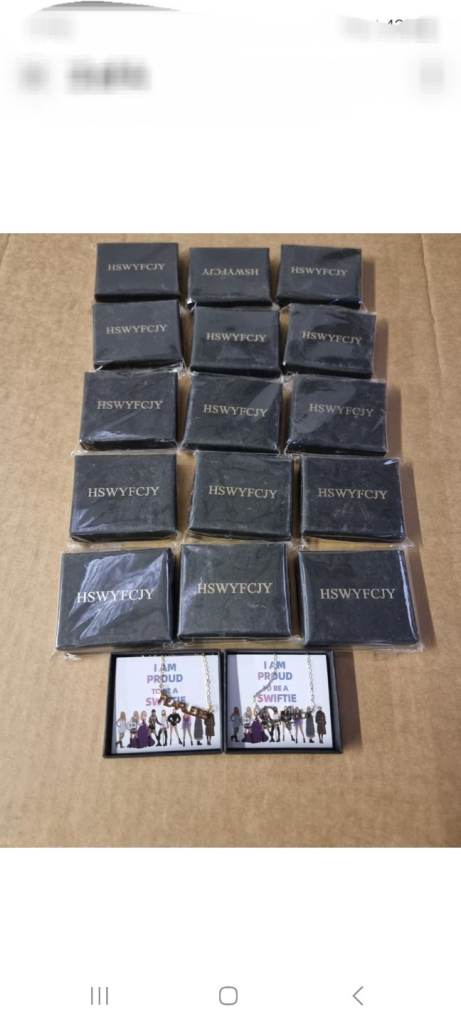 Taylor swift necklace joblot X100 worth around £400
