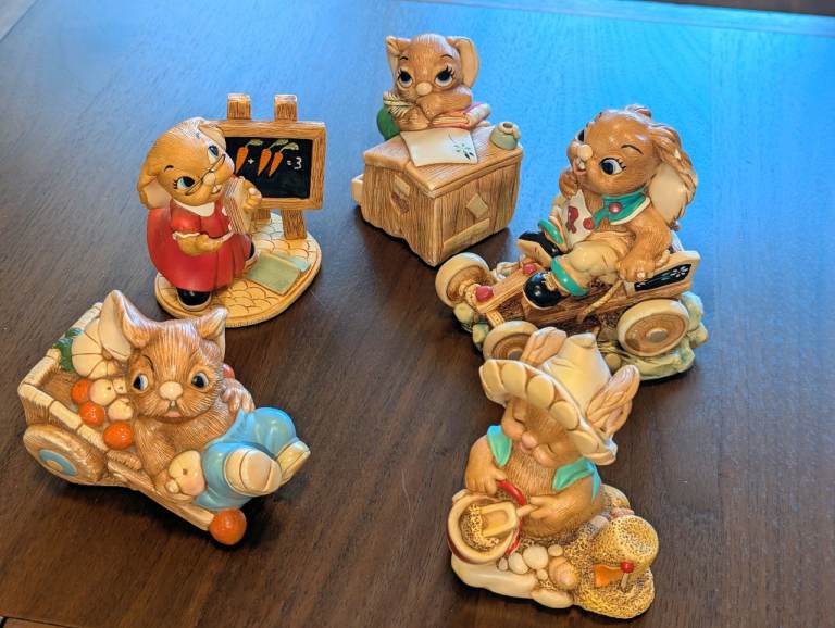 Vintage pendelfin rabbit ornaments, set of 5.