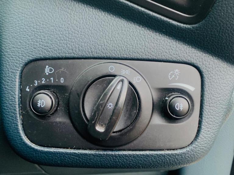 2013 Ford Grand C-Max 1.6 TDCi Zetec Euro 5 5dr MPV Diesel Manual