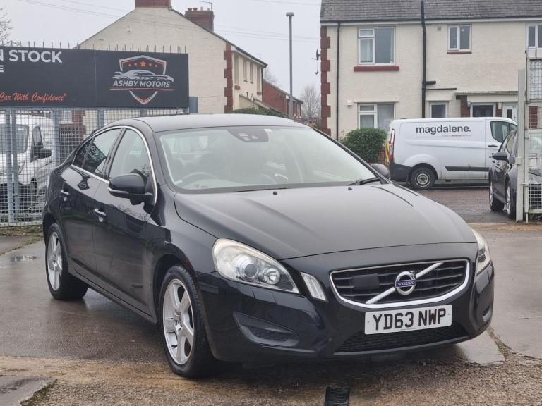2022 Volvo S60 2.0 T4 SE Nav Euro 6 (s/s) 4dr PETROL Manual