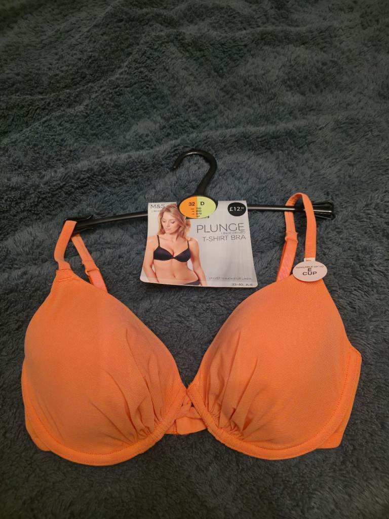BNWT Marks & Spencer Orange Padded Underwired Plunge T-Shirt Bra Size 32D