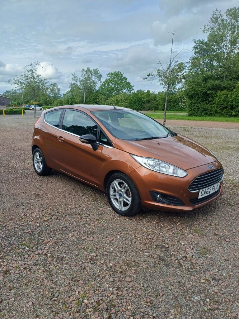 Ford, FIESTA, Hatchback, 2013, Manual, 1241 (cc), 3 doors