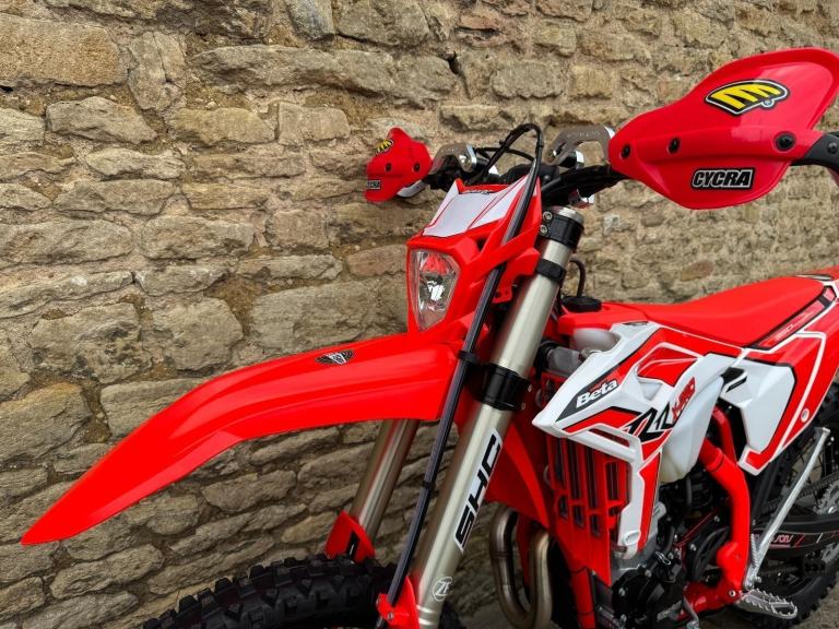 Beta RR350 X-PRO 4T Enduro Bike, 2025 Model, Clearance Sale & Free Parts