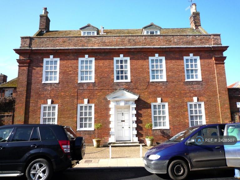 5 bedroom house in High Street, Southwold, IP18 (5 bed) (#2428507)