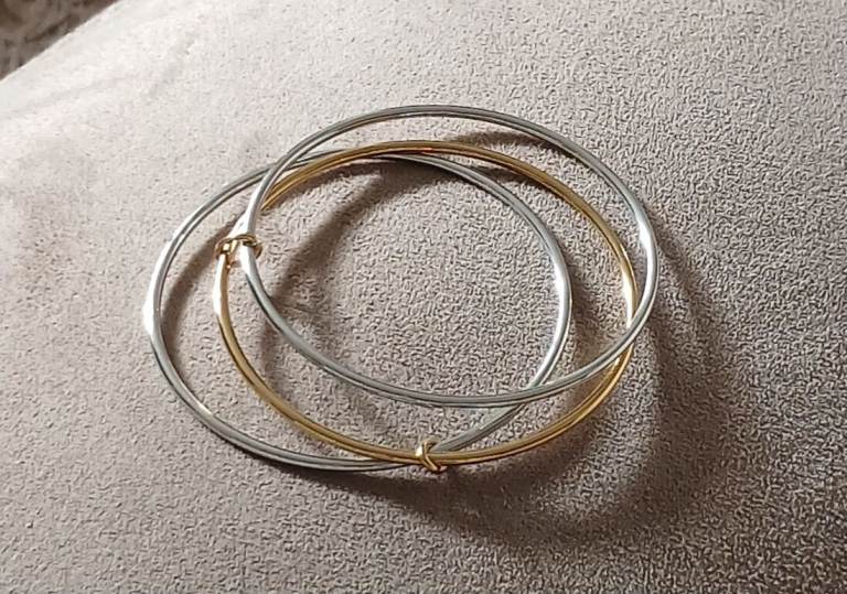 Silver & gold colour bangles