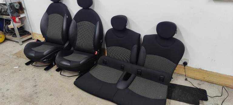 Mini cooper S seats, part leather 