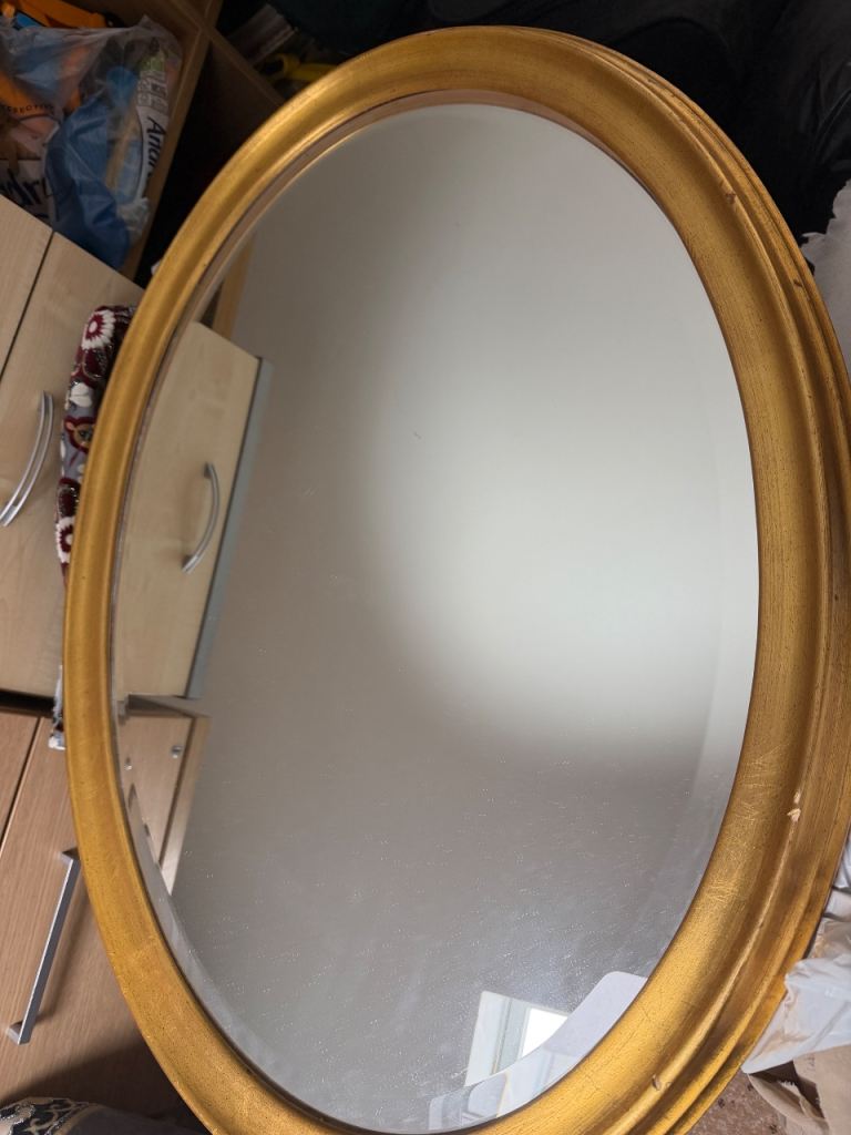 Large mirror 