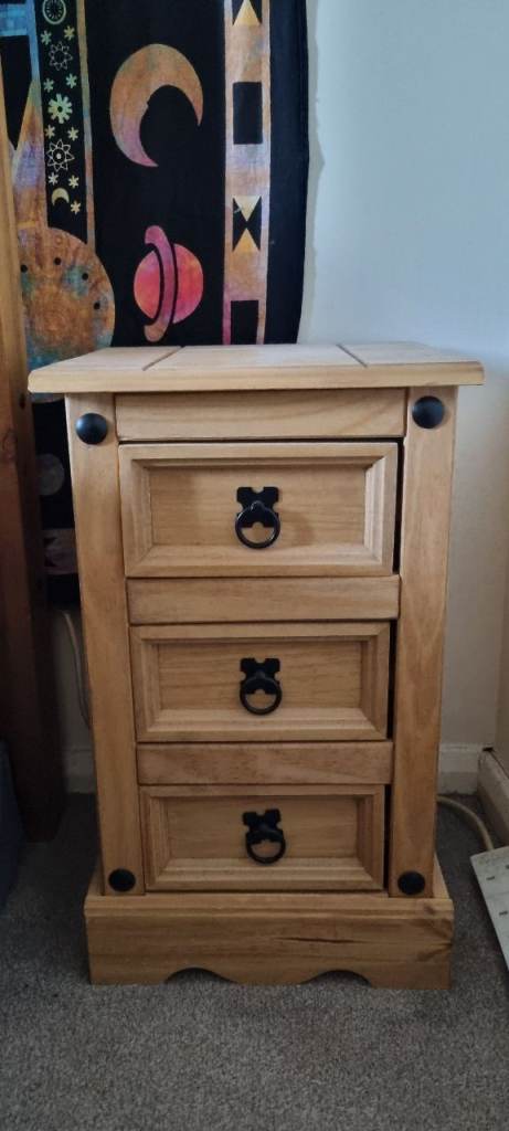 Pair of Corona Solid Pine 3-Drawer Bedside Table – Good Condition