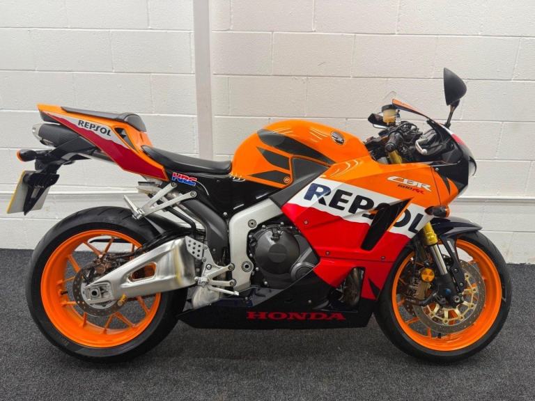 Honda CBR600RR Repsol ** 12 Months MOT - HISS - 2 Keys **
