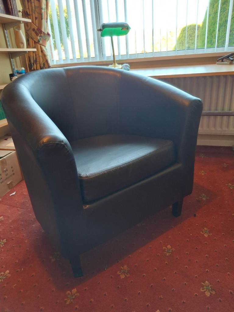 Black  Faux Leather Tub Chair – Good Condition