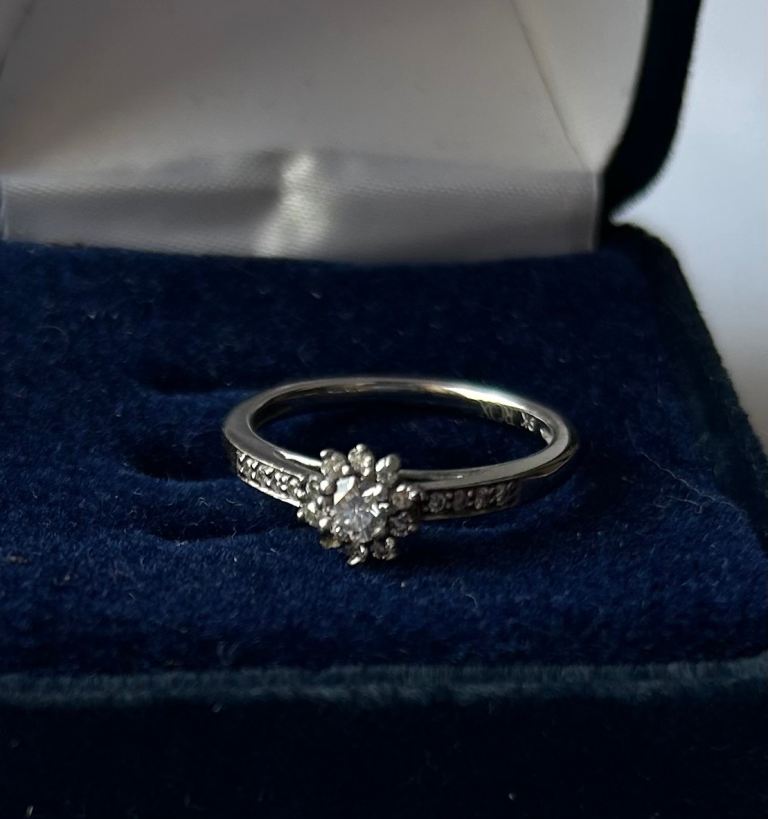 9ct White Gold ROX Diamond Flower Design Ring