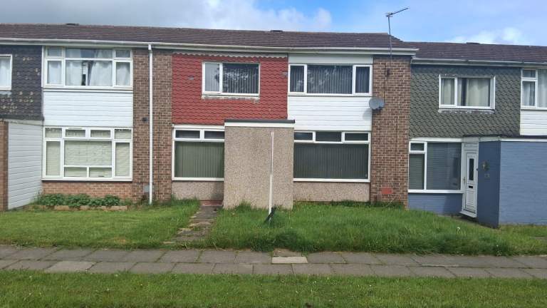 Terraced 2 Bedroom House to Rent in Darlington - Branksome Green