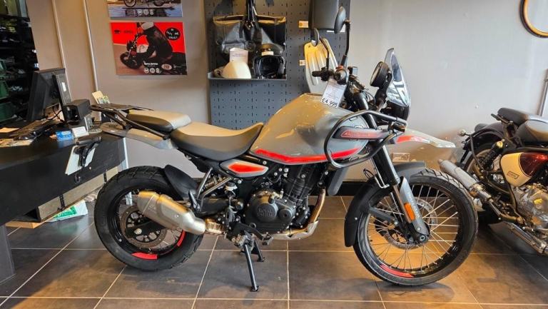 Royal Enfield HIMALAYAN 450, 2025 model