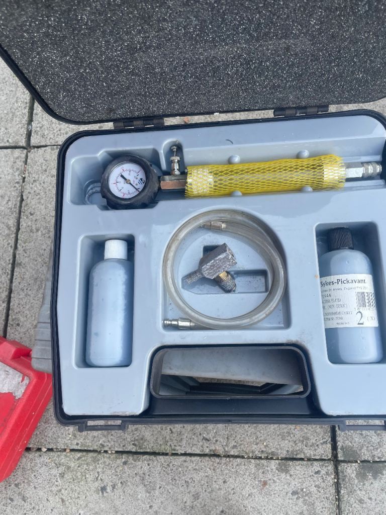 Mechanic tools / garage tools 