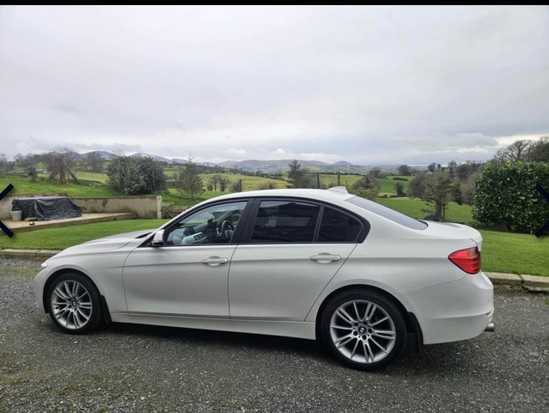 BMW, 3 SERIES, Saloon, 2012, Manual, 1995 (cc), 4 doors
