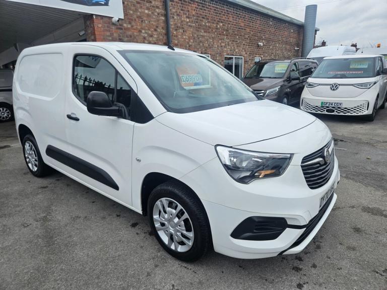 2020 Vauxhall Combo L1H1 2300 SPORTIVE S/S ( 74000) Panel Van Diesel Manual