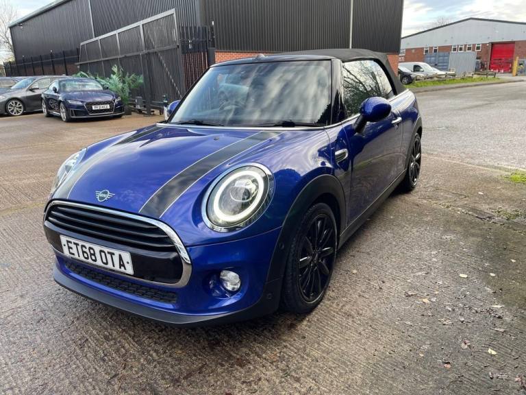 2018 MINI Convertible 1.5 Cooper Classic Convertible 2dr Petrol Steptronic Euro 6 (s/s) (136 ps) ...