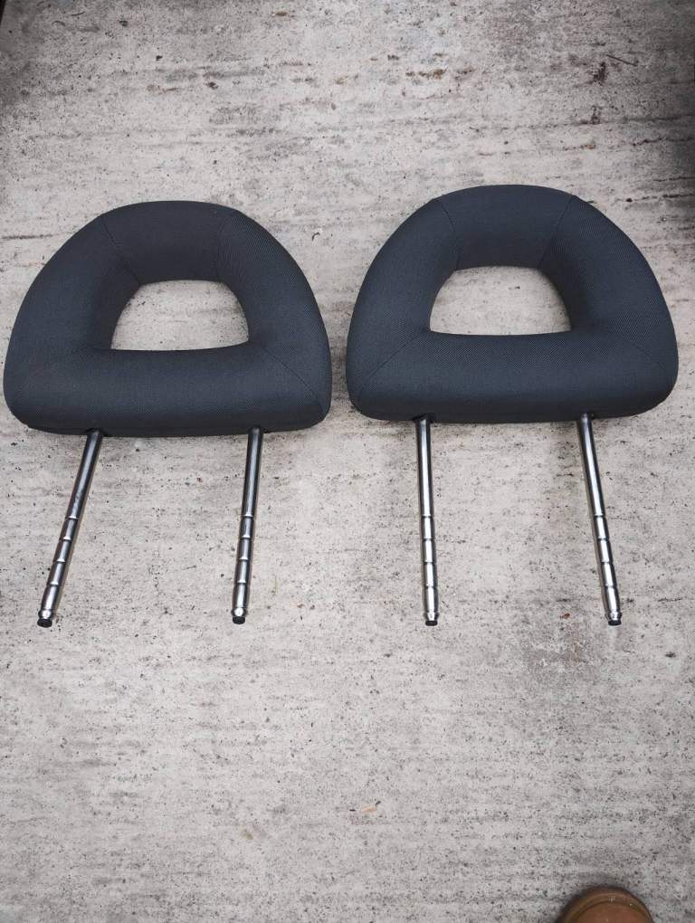VW Lupo headrests colour grey
