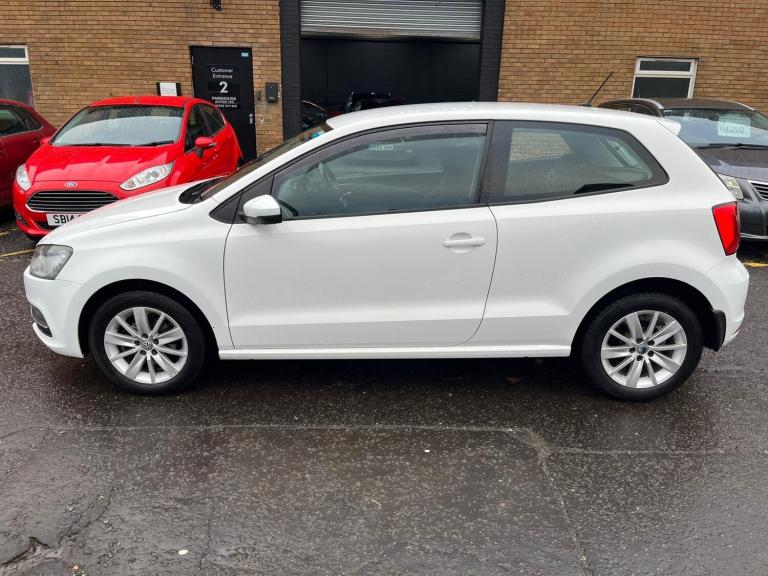 2015 Volkswagen Polo 1.0 SE 3dr HATCHBACK Petrol Manual