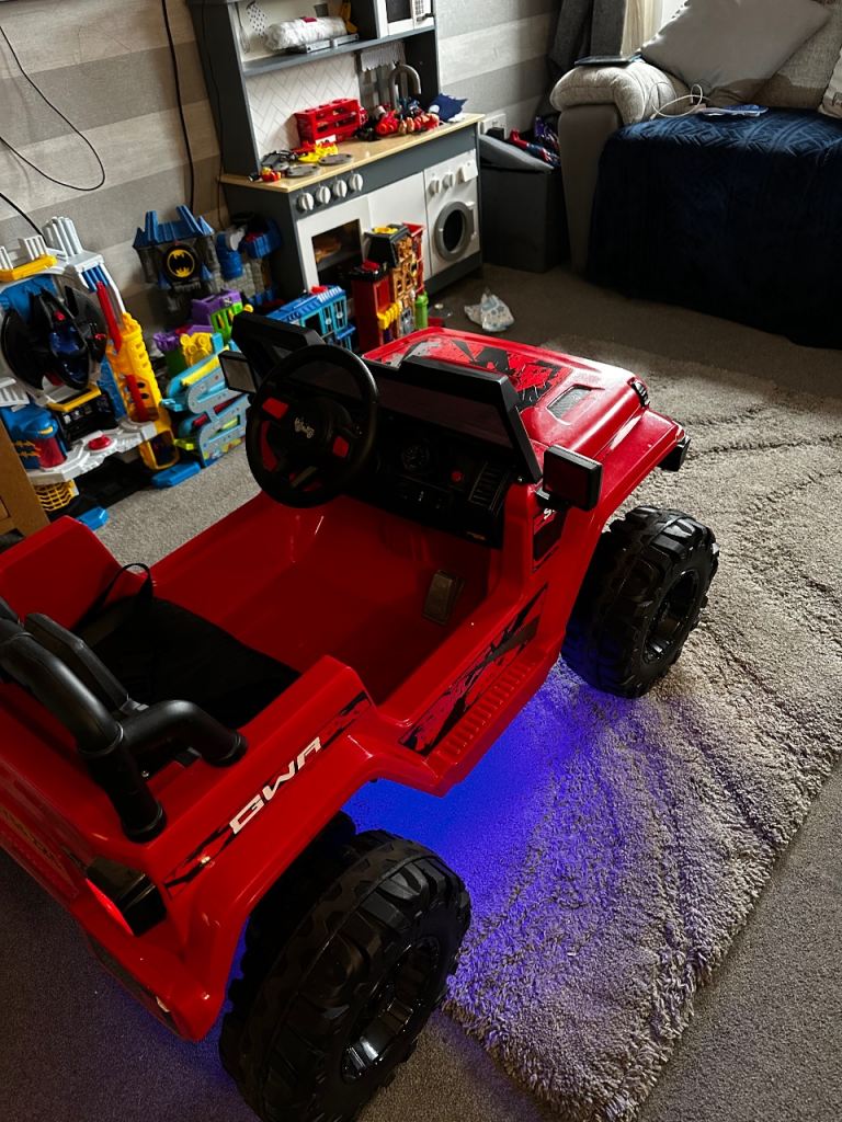 image for Kids 24v jeep 2 seater will fit 2 small kid or one older child, 