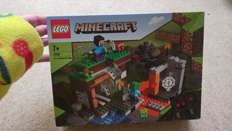 Minecraft Lego set NEW
