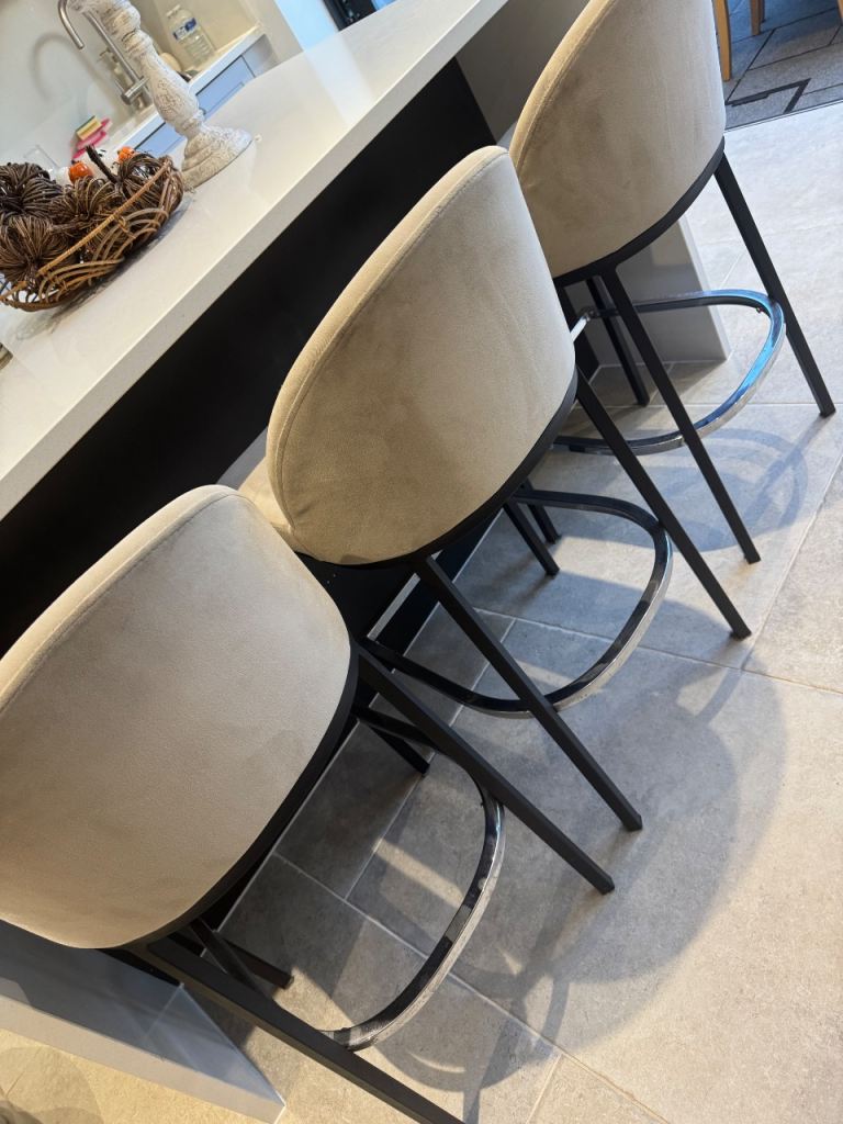 Set of 3 Beige Fabric Bar Stools – Fair Condition