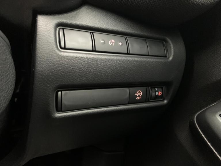 2025 Nissan Juke 1.0 DiG-T N-Connecta 5dr HATCHBACK PETROL Manual