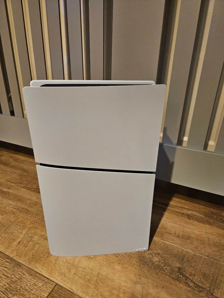Sony PlayStation 5 Console – doesn't work ,no power on just for parts only 