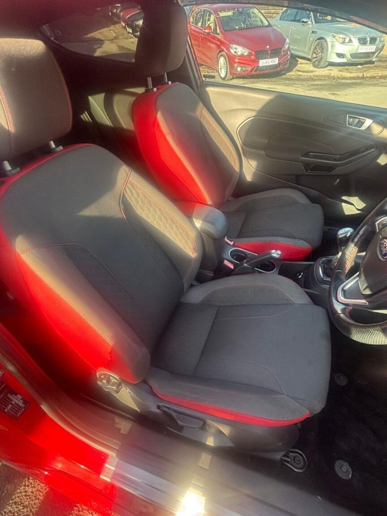 FORD FIESTA 1.0 T EcoBoost ST-Line 2016