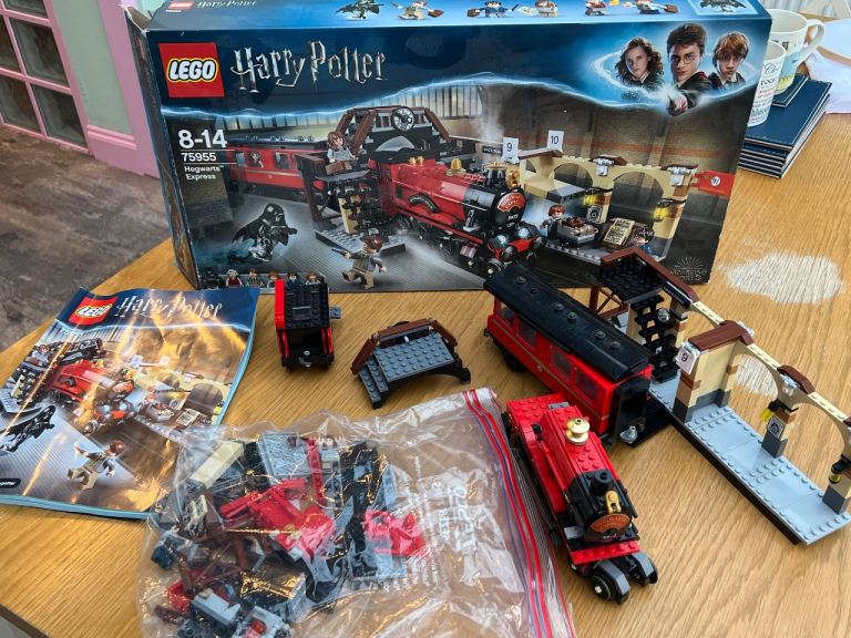 Lego Hogwarts Express