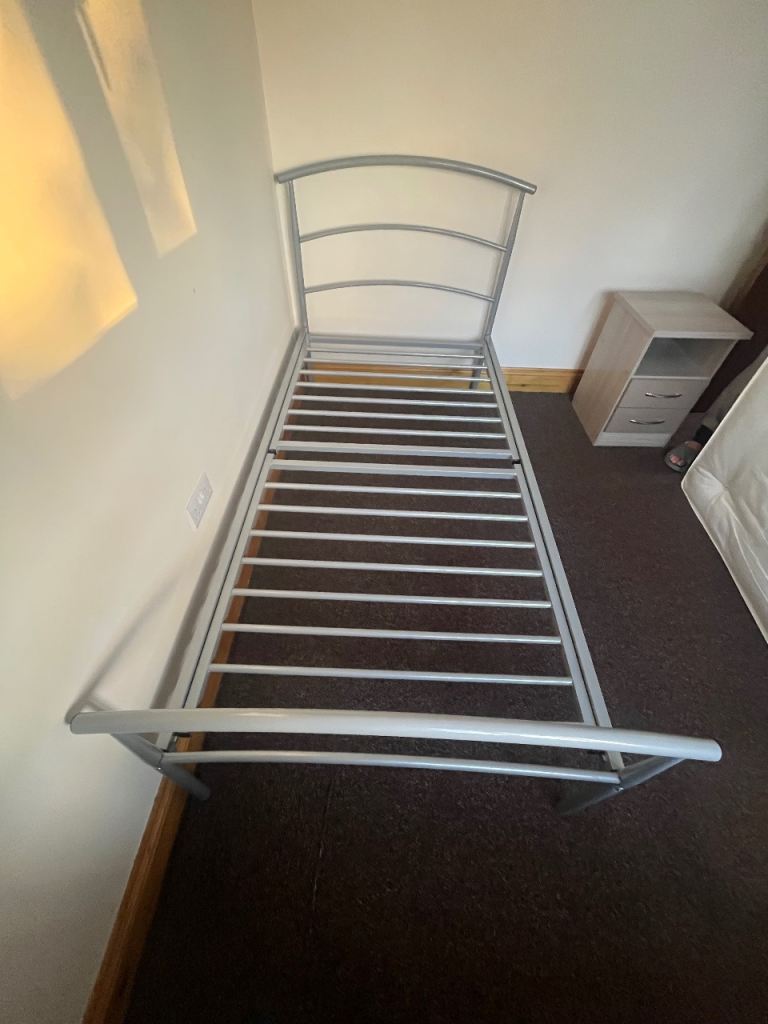 Single metal bed 3ft frame only 