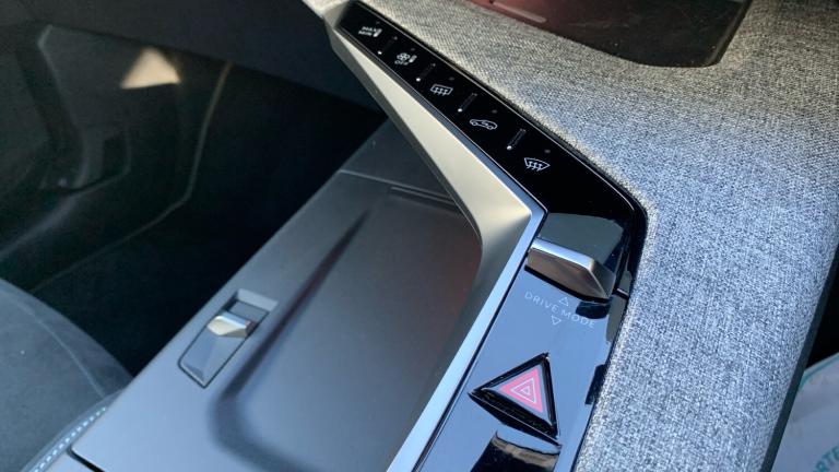 2025 Peugeot 3008 1.2 HYBRID GT SUV 5dr Petrol Hybrid e-DSC6 Euro 6 (s/s) (136 ps) SUV Hybrid Aut...