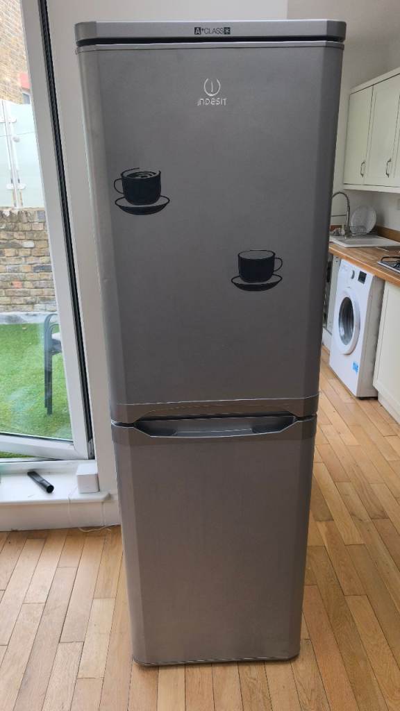 Indesit fridge freezer in silver