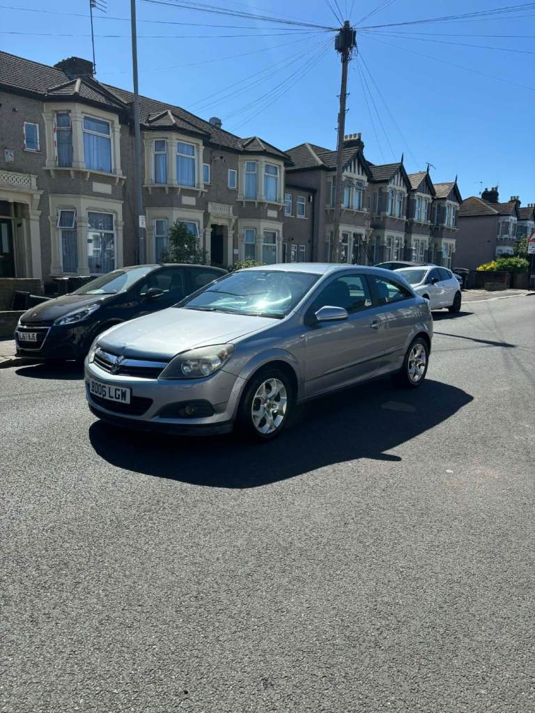 Vauxhall, ASTRA, Hatchback, 2006, Semi-Auto, 1598 (cc), 3 doors
