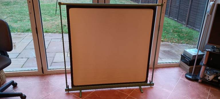 Vintage Lumaplak wooden frame projector screen