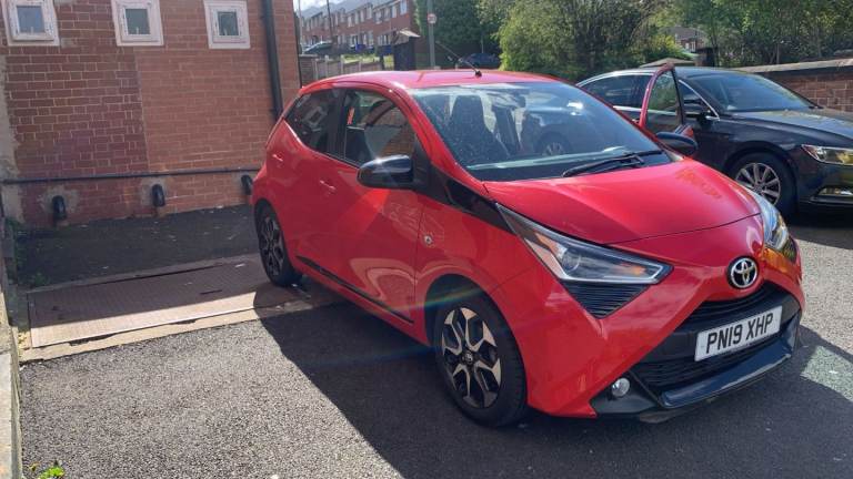 Toyota, AYGO, Hatchback, 2019, Manual, 998 (cc), 5 doors